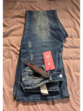 ROMWE Flared Jeans Blue Medium Wash Embroidered Distressed Denim 5-Pocket